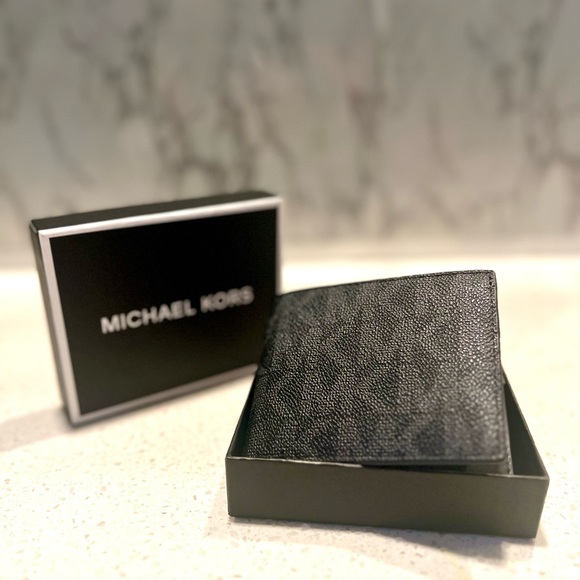Michael Kors Jetset Men’s Bi-fold Wallet NIB - Picture 1 of 10